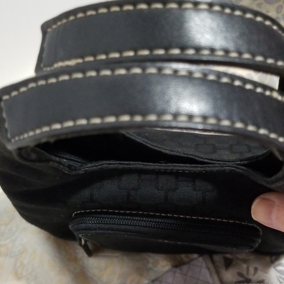 Nine West Purse Small Black - Picture 8 of 8